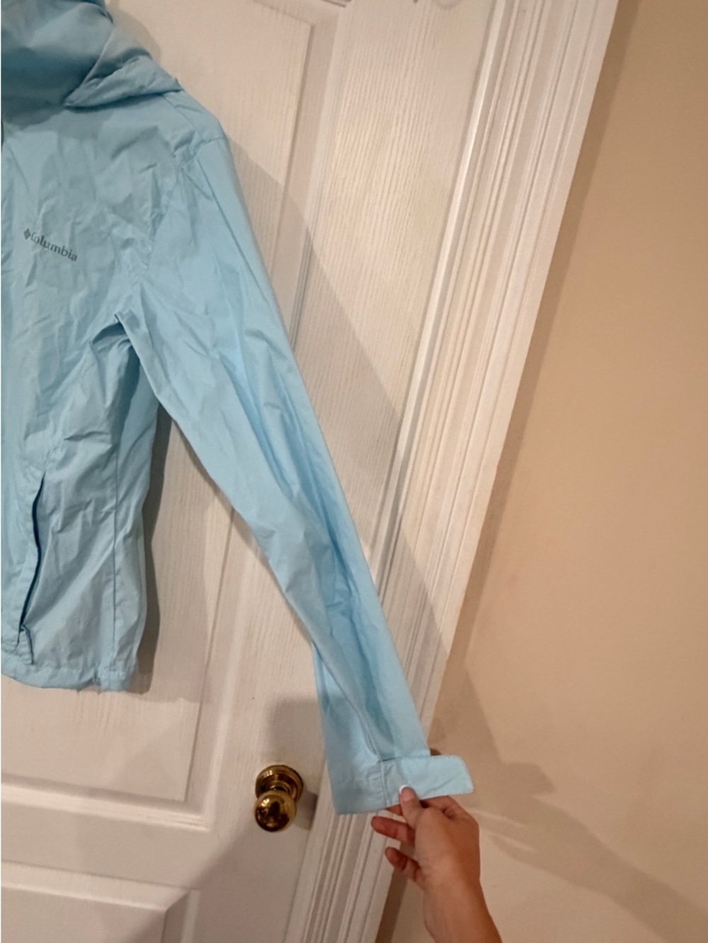 Columbia Light Blue Hooded Packable Windbreaker Jacket - Picture 6 of 12